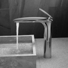 Поставщик Kaiping Латунный смеситель для горячей и холодной воды с одной ручкой для монтажа на палубе, хромированный смеситель для ванной комнаты, кран для раковины